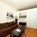 Apartment Theatre District - Living room