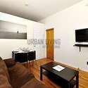 Apartment Theatre District - Living room