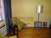 House Bronx - Living room
