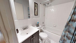 Apartment Harlem - Bathroom