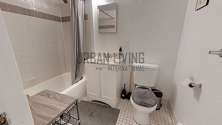 Apartment East Harlem - Bathroom