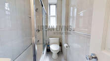 Apartment Theatre District - Bathroom