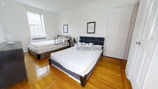 Apartment Theatre District - Bedroom 2