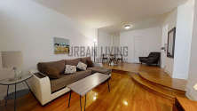 Apartment Theatre District - Living room