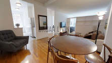 Apartment Theatre District - Living room