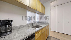 Apartment Hell's Kitchen - Kitchen