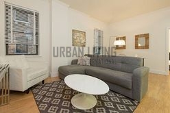 Apartment Midtown West - Living room