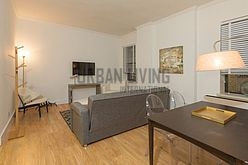 Apartment Midtown West - Living room