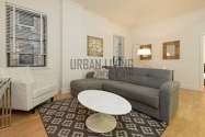 Apartment Midtown West - Living room