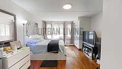 House Bronx - Bedroom 