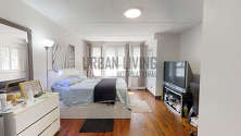 House Bronx - Bedroom 