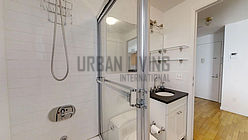 Apartment Midtown West - Bathroom
