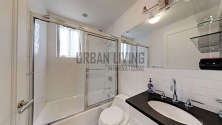 Apartment Midtown West - Bathroom