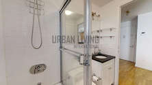 Apartment Midtown West - Bathroom