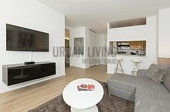 Apartment Hell's Kitchen - Living room