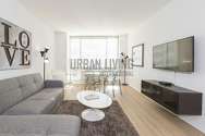 Apartment Hell's Kitchen - Living room