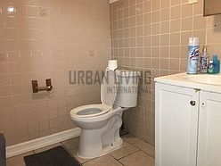 Townhouse Bushwick - Bathroom