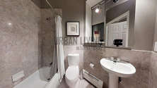 Apartment Harlem - Bathroom