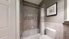 Apartment Harlem - Bathroom