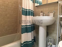 Apartment Bronx - Bathroom