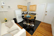Apartment Hell's Kitchen - Kitchen