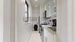 Apartment Midtown East - Kitchen