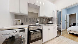 Townhouse Yorkville - Kitchen