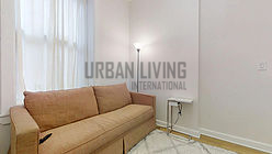 Townhouse Yorkville - Living room