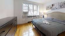 Apartment Theatre District - Bedroom 