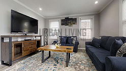 House Rockaway Park - Living room