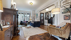 House Flatbush - Living room