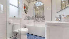 House Flatbush - Bathroom