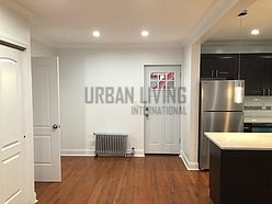 House Bronx - Living room