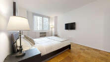 Apartment Theatre District - Bedroom 