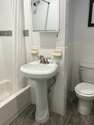 Apartment Fashion District - Bathroom