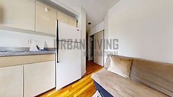 Apartment Midtown East - Kitchen