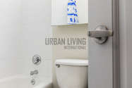 Apartment Murray Hill - Bathroom