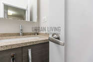 Apartment Murray Hill - Bathroom
