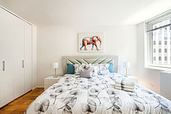 Apartment Theatre District - Bedroom 2