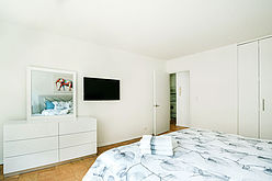 Apartment Theatre District - Bedroom 2