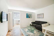 Apartment Theatre District - Living room