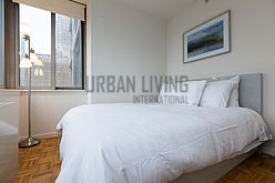 Apartment Theatre District - Bedroom 