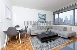 Apartment Theatre District - Living room