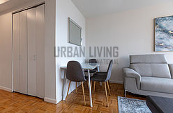 Apartment Theatre District - Living room