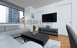 Apartment Theatre District - Living room