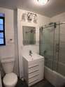 Apartment East Harlem - Bathroom
