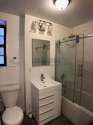Apartment East Harlem - Bathroom