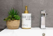 Apartment Yorkville - Bathroom