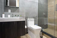 Apartment Yorkville - Bathroom