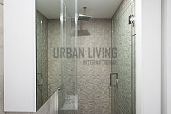 Apartment Yorkville - Bathroom